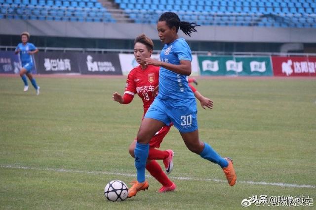 欧冠-金玟哉头球制胜 拜仁1-0巴黎圣日耳曼